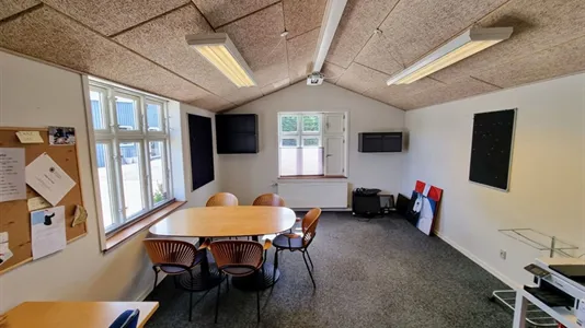 Butikslokaler til leje i Løgstrup - billede 2
