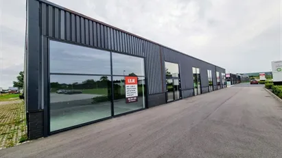 Flot og markant butikslokale - i alt ca. 1.058 kvm